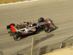 Ad:  300px-Kimmi_raikkonen_cheste_2006-02.jpg
Gsterim: 261
Boyut:  31.0 KB