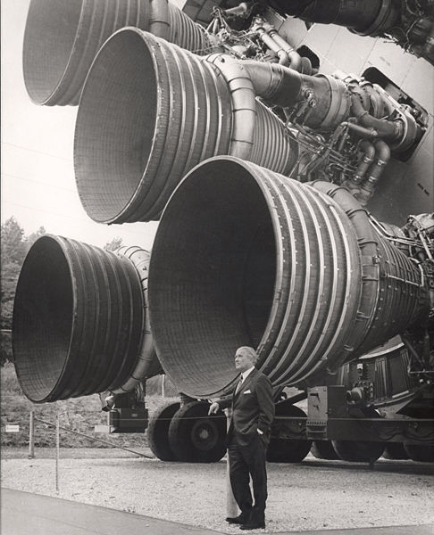 Ad:  SIC_engines_and_Von_Braun.jpg
Gsterim: 223
Boyut:  62.1 KB