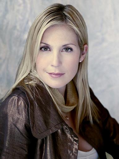 Ad:  kelly_rutherford.jpg
Gsterim: 1503
Boyut:  33.4 KB