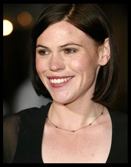 Ad:  Clea DuVall.jpg
Gsterim: 265
Boyut:  23.5 KB