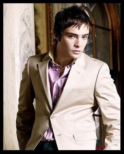 Ad:  Ed Westwick.JPG
Gsterim: 412
Boyut:  34.3 KB