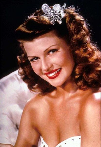 Ad:  415px-Rita-Hayworth-young.jpg
Gsterim: 627
Boyut:  41.6 KB