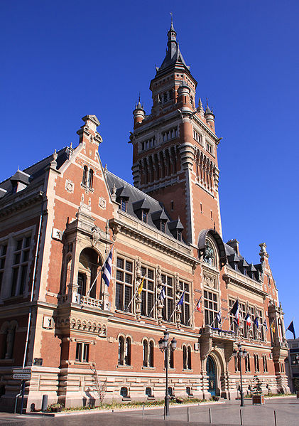 Ad:  421px-Dunkerque_Town_Hall.jpg
Gsterim: 277
Boyut:  88.8 KB