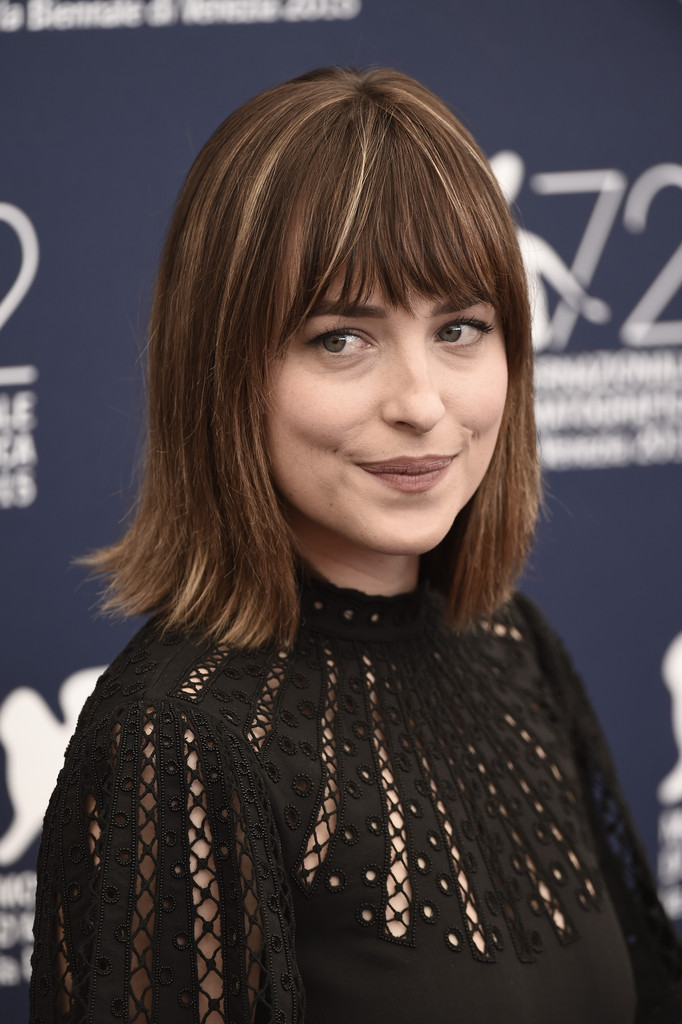 Ad:  Dakota+Johnson+Black+Mass+Photocall+72nd+Venice+qR2AOYVHgLbx.jpg
Gsterim: 908
Boyut:  160.2 KB