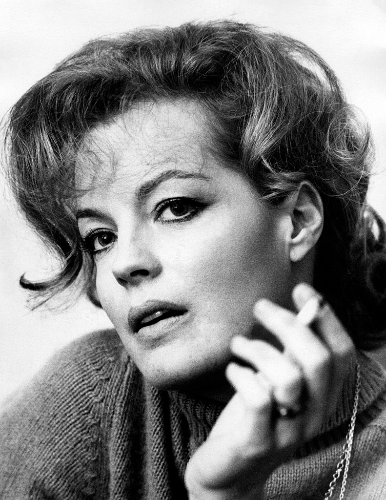 Ad:  RomySchneider.jpg
Gsterim: 1430
Boyut:  434.0 KB