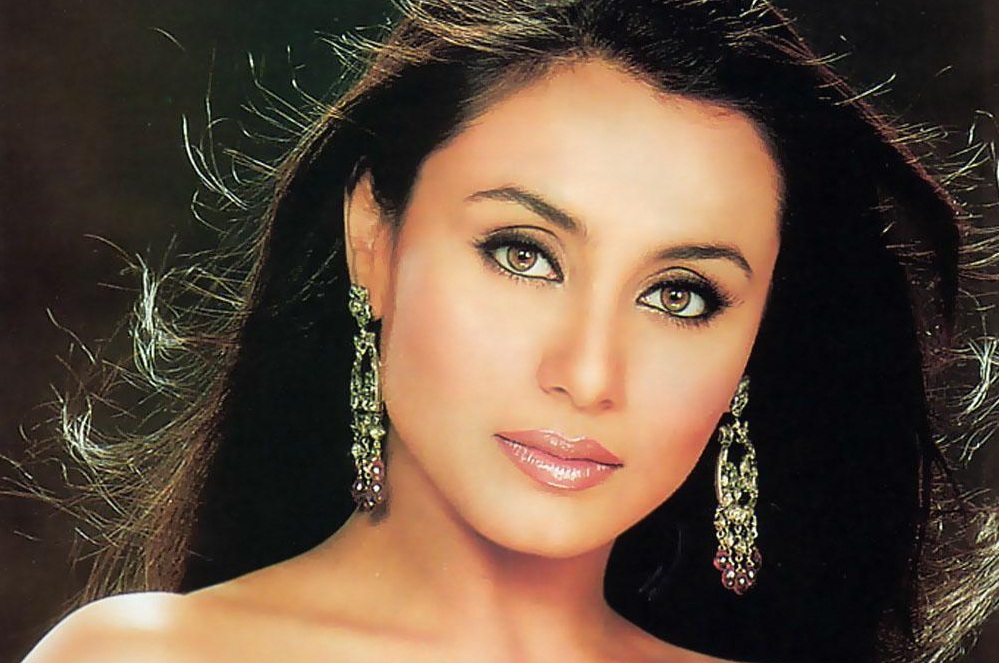 Ad:  Rani Mukerji.jpg
Gsterim: 1913
Boyut:  181.6 KB