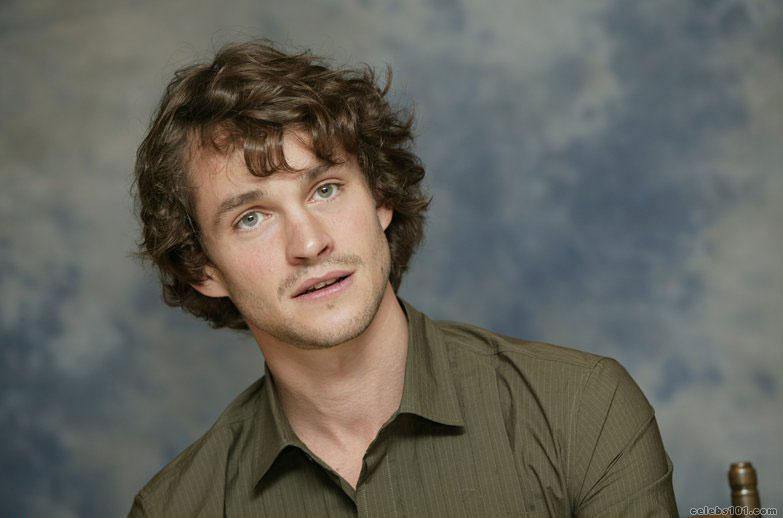 Ad:  Hugh Dancy.jpg
Gsterim: 725
Boyut:  38.6 KB