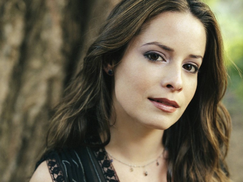 Ad:  Holly Marie Combs.jpg
Gsterim: 360
Boyut:  92.6 KB