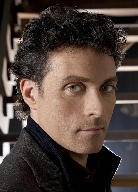 Ad:  rufus sewell.jpg
Gsterim: 326
Boyut:  239.2 KB