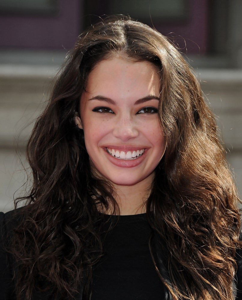 Ad:  Chloe Bridges.jpg
Gsterim: 715
Boyut:  153.3 KB