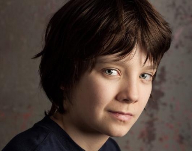 Ad:  Asa Butterfield.jpg
Gsterim: 1836
Boyut:  139.4 KB