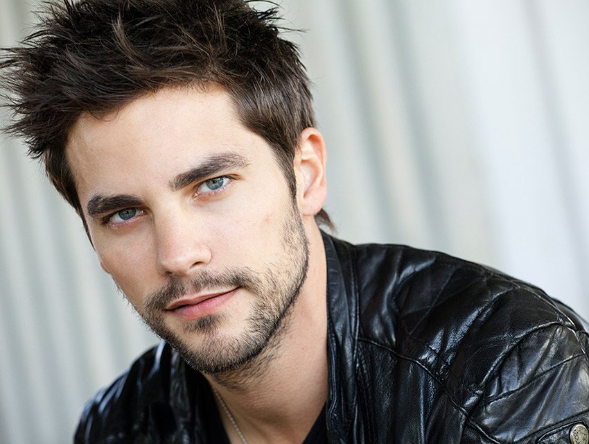 Ad:  Brant Daugherty.jpg
Gsterim: 2218
Boyut:  97.8 KB