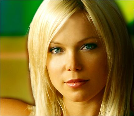 Ad:  Holly Brisley.jpg
Gsterim: 430
Boyut:  23.5 KB