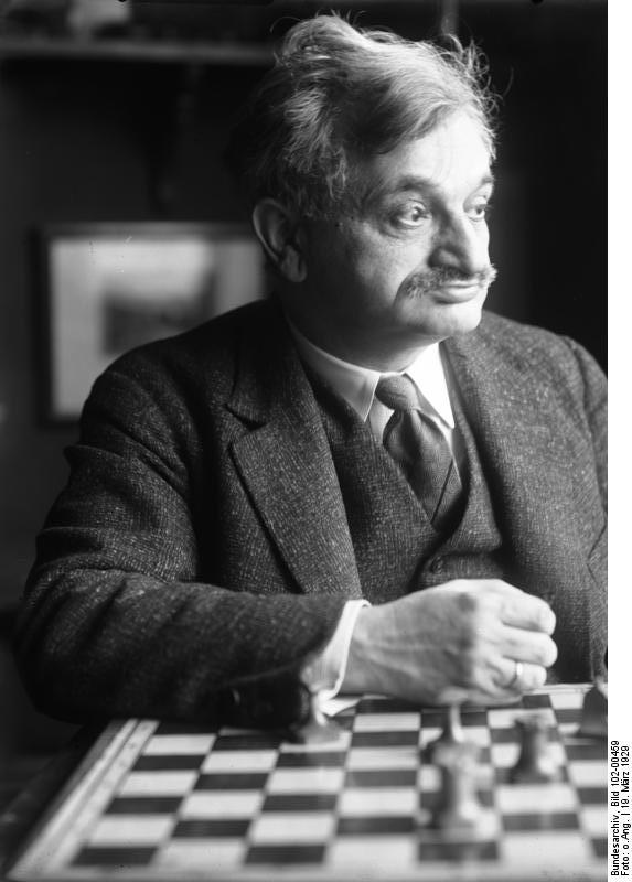 Ad:  emanuel lasker.jpg
Gsterim: 674
Boyut:  49.6 KB