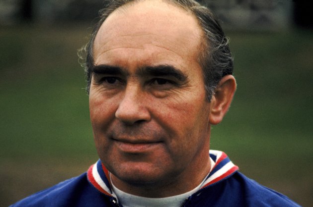 Ad:  Alf Ramsey.jpg
Gsterim: 300
Boyut:  40.3 KB