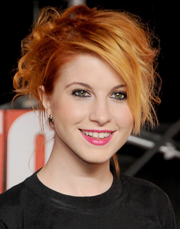 Ad:  Hayley Williams.jpg
Gsterim: 605
Boyut:  68.9 KB