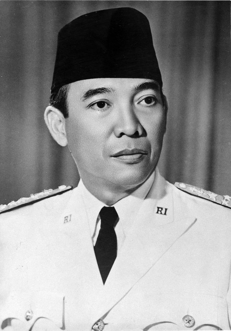 Ad:  Sukarno.jpg
Gsterim: 99
Boyut:  85.2 KB